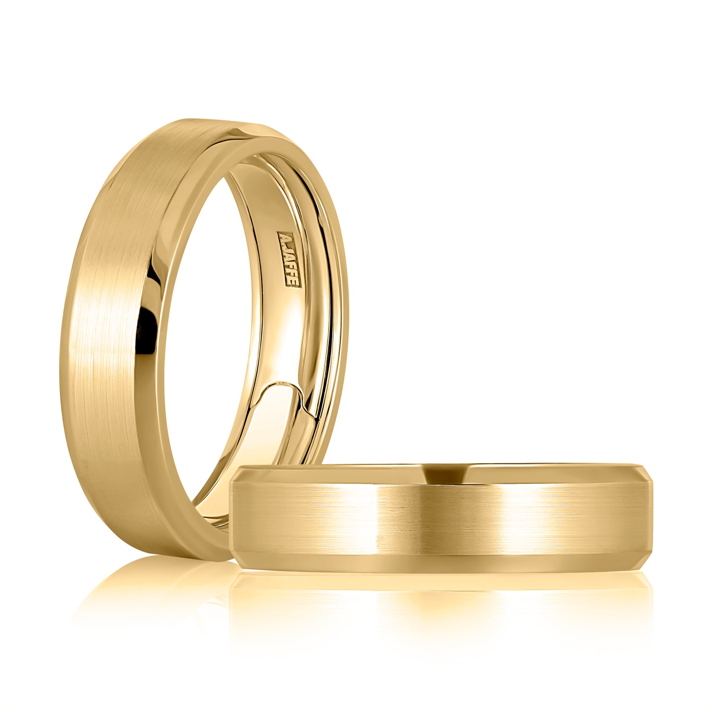 Gent's Yellow 14 Karat Satin Expandable Wedding Band 7mm