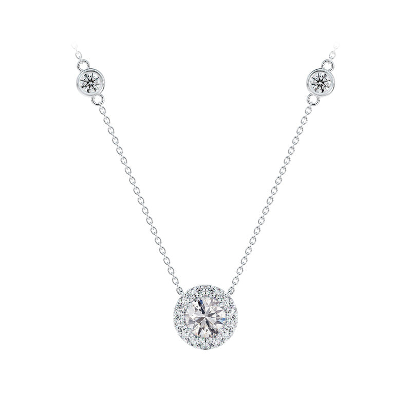 De Beers Forevermark Lady's White Platinum Diamond Comu Necklace