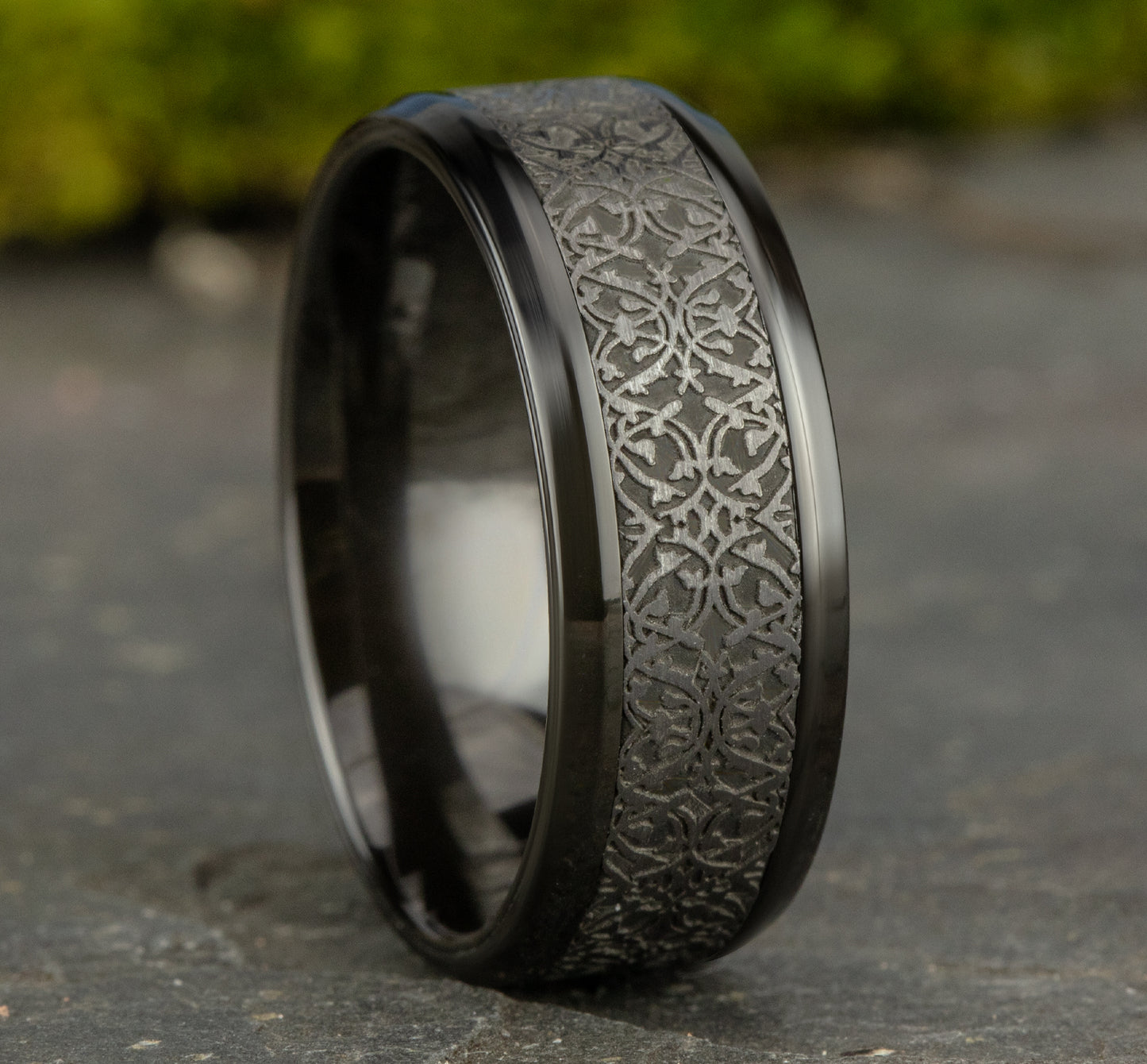 Black and gold conquerer bracelet