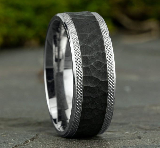 Griffin 14k White Gold Black Diamond Ring