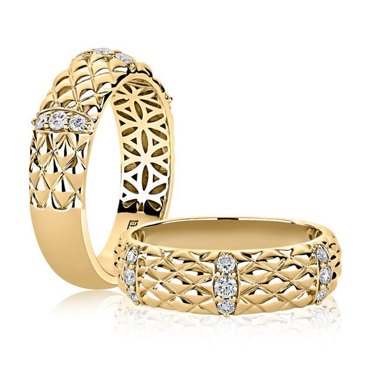 14 Karat Yellow Gold Quilted Diamond Fashion Ring