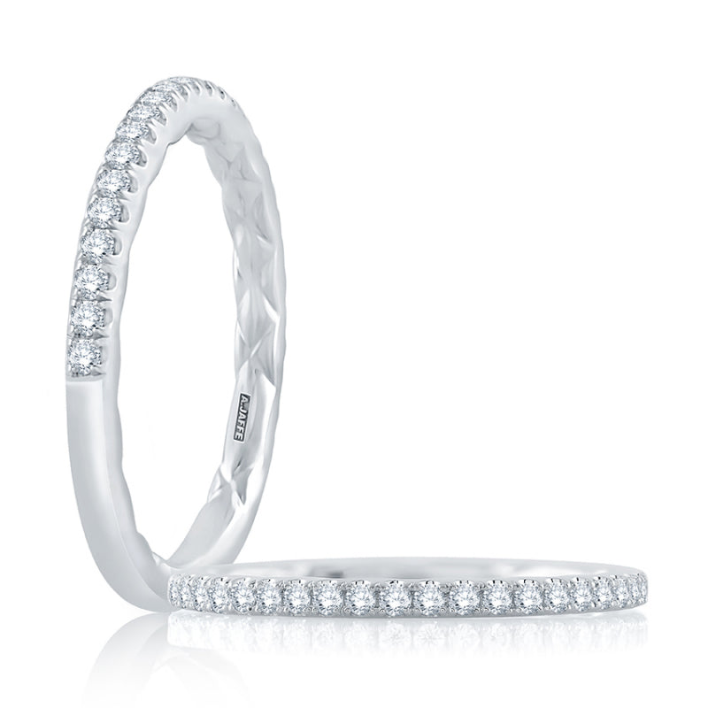 A. Jaffe Pave Diamond Band with Signature A.JAFFE Quilts Interior